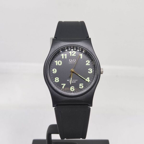 Reloj Q&Q VP34J010Y