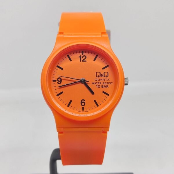 Reloj Q&Q VP46J017Y